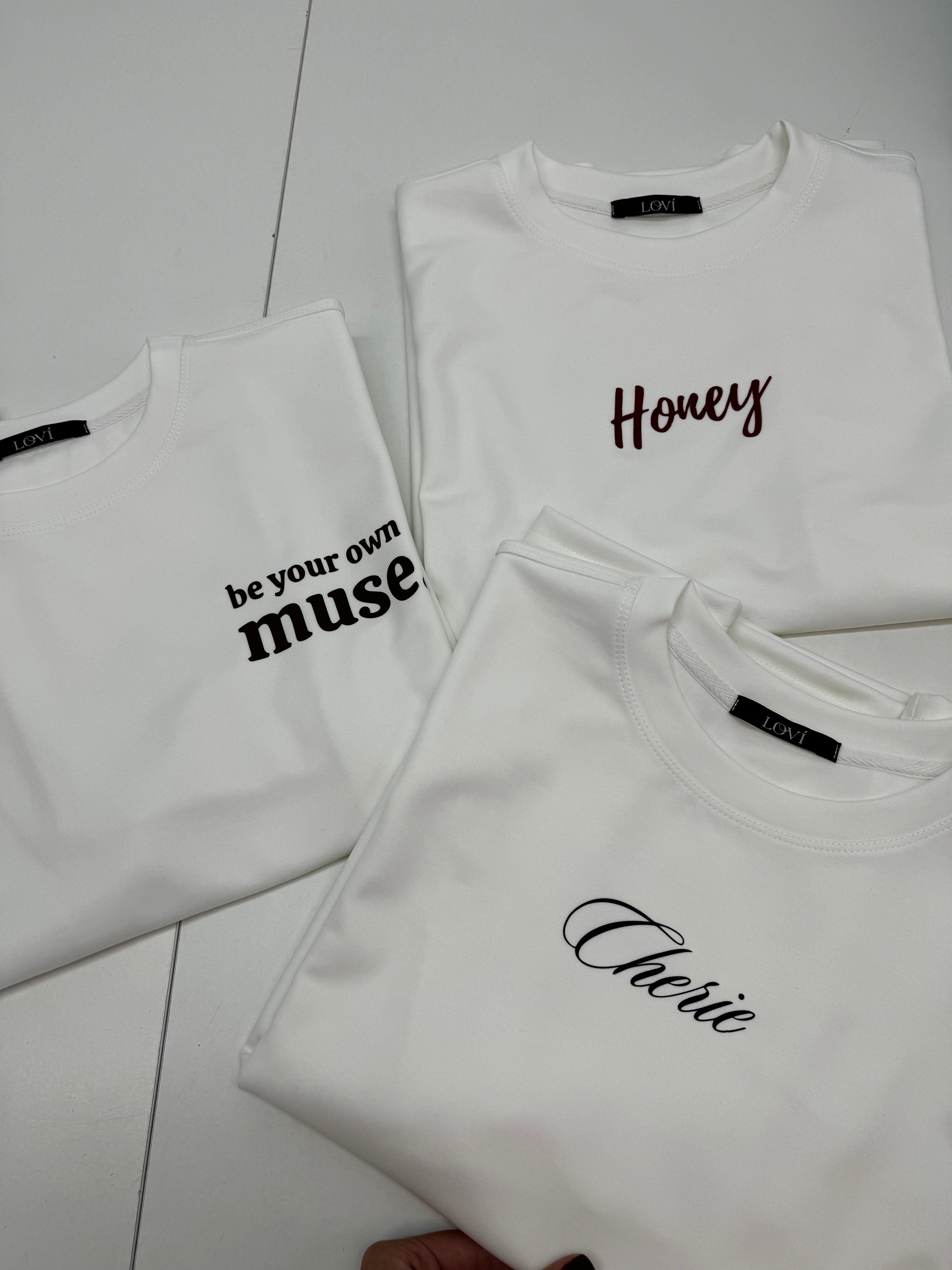 T-shirt "Be Your Own Muse"