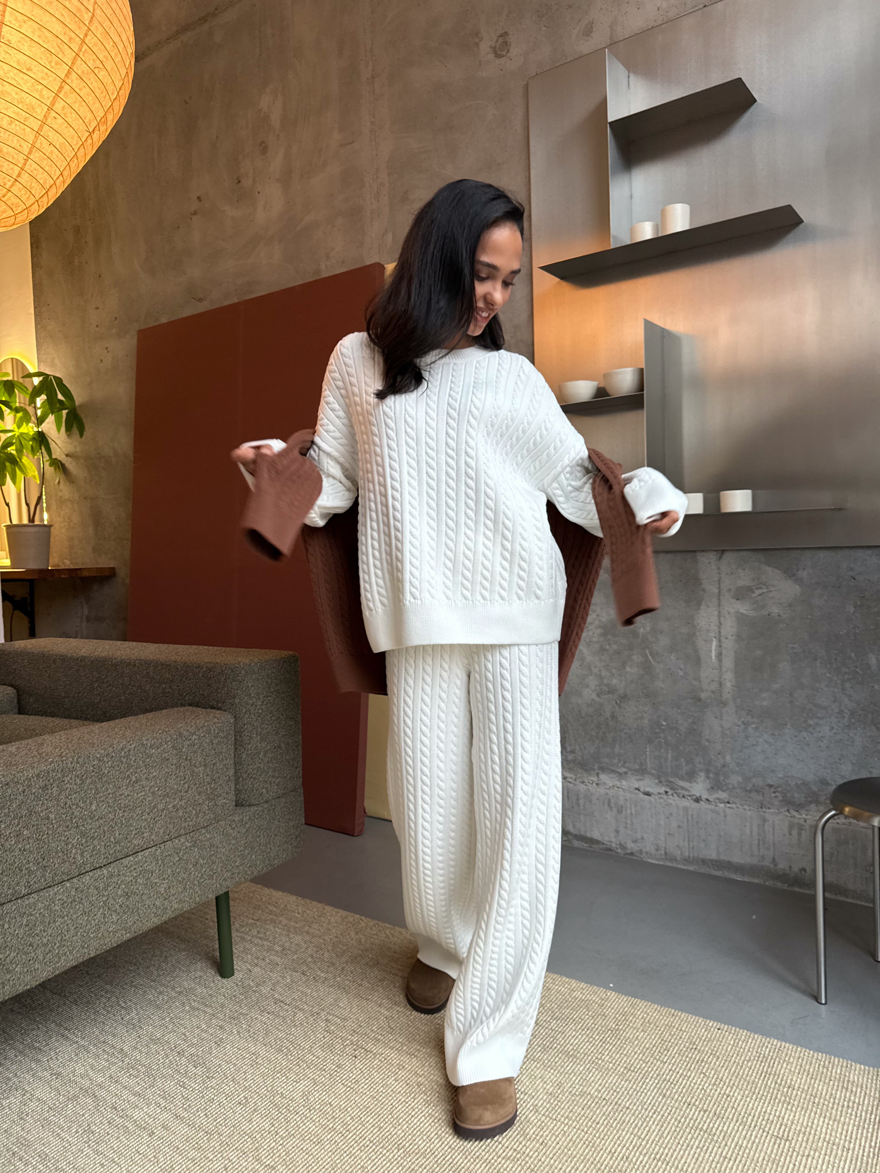 Костюм косичка молочного кольору