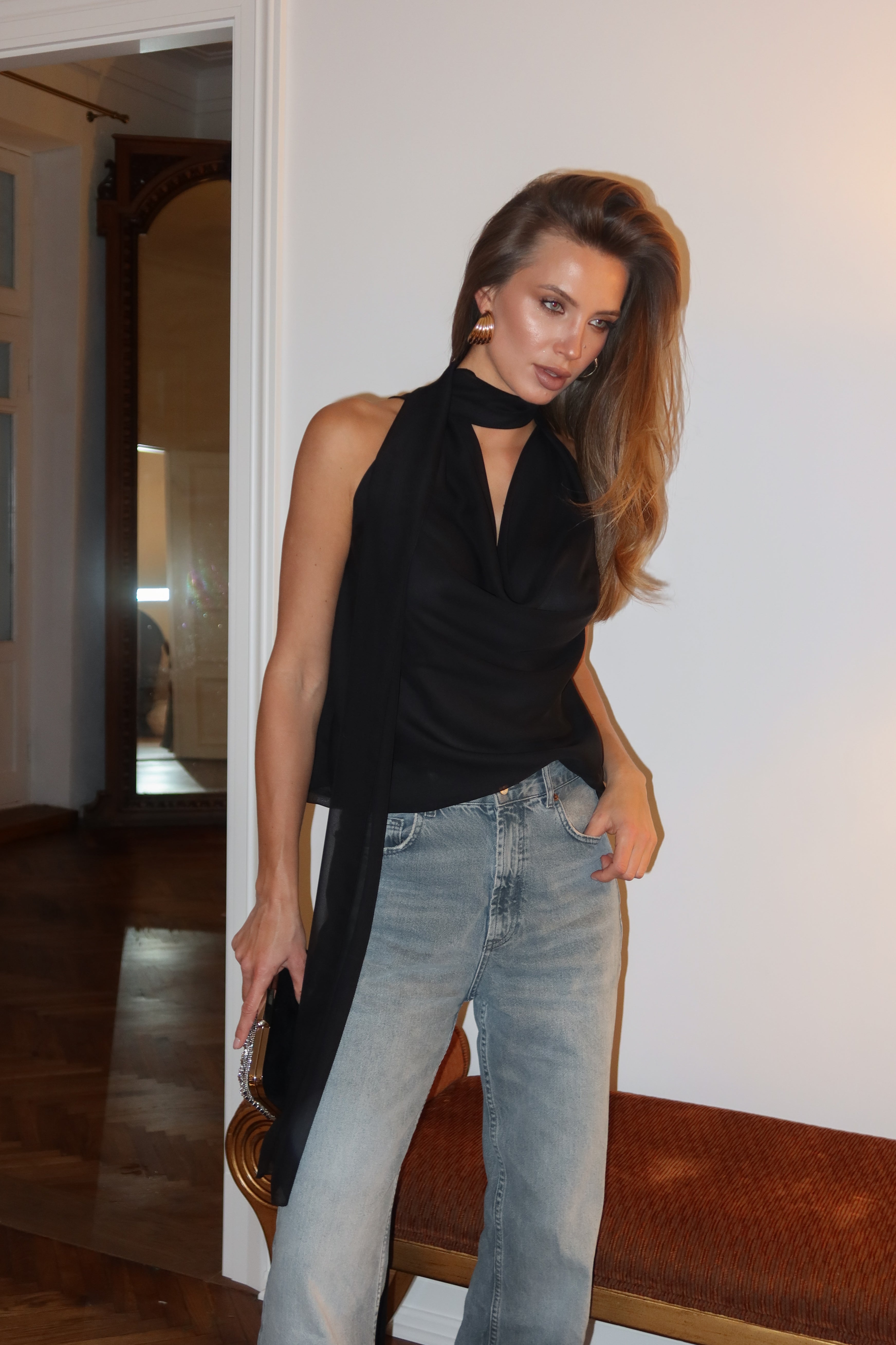 Шифоновий топ в чорному кольорі