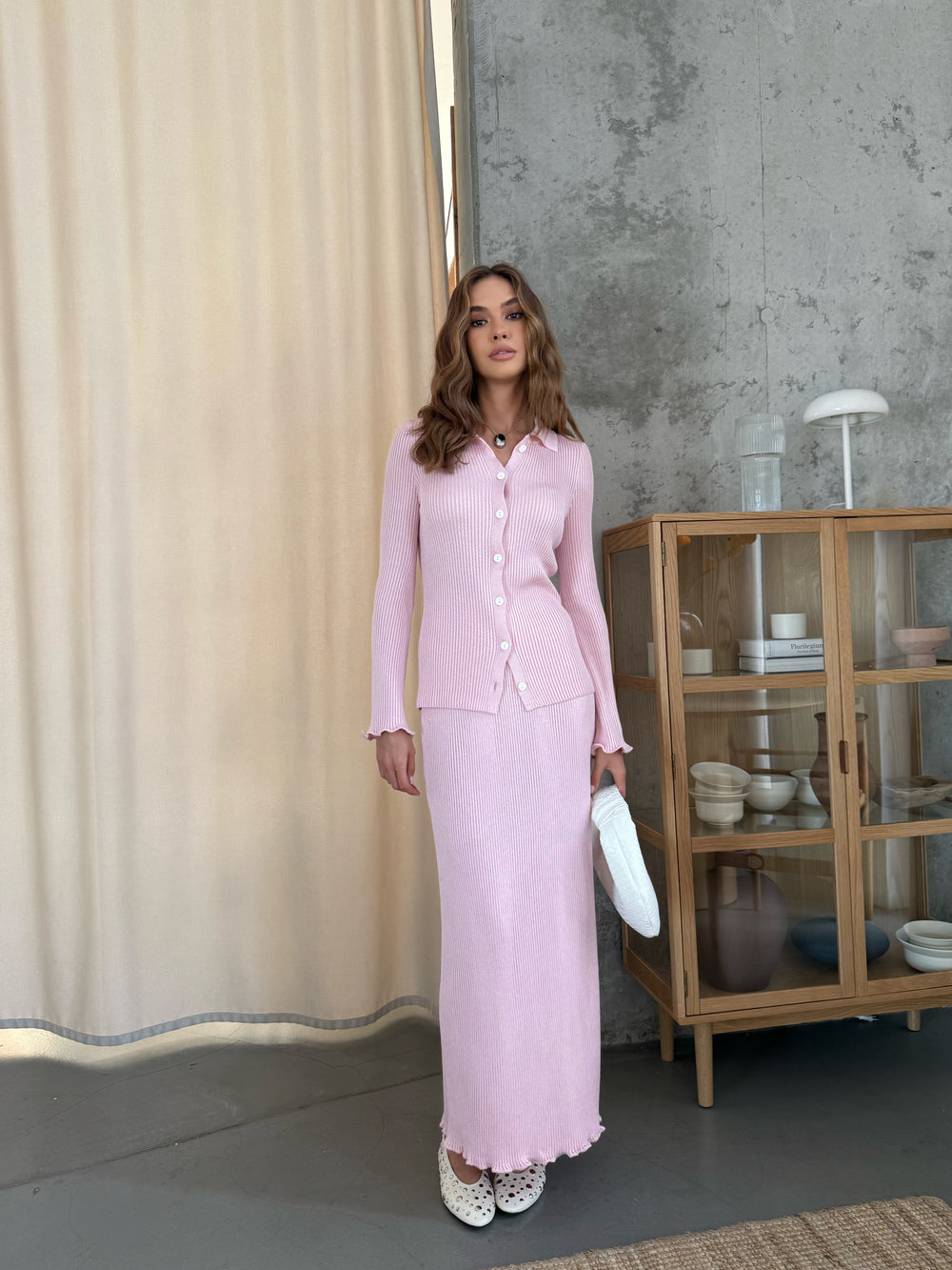 Спідниця міді в рожевому кольорі