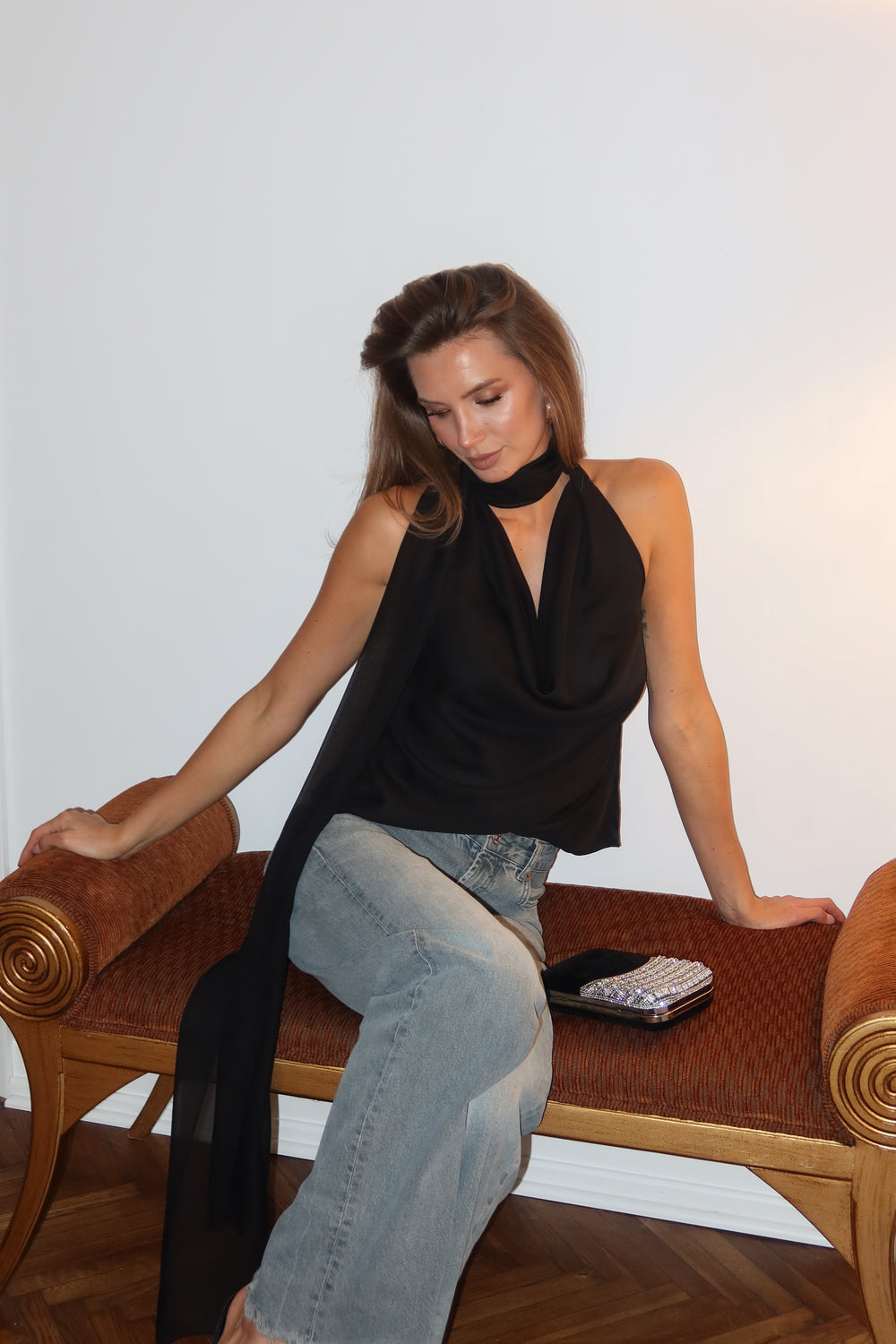 Шифоновий топ в чорному кольорі