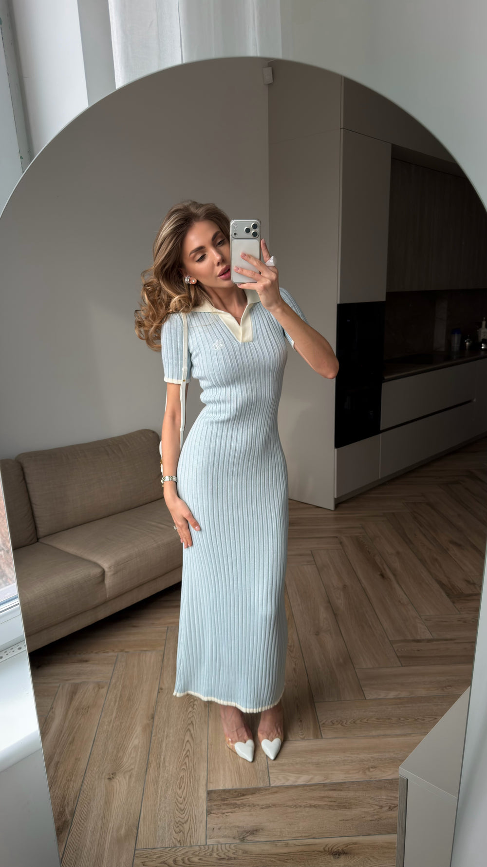 Сукня поло в блакитному кольорі