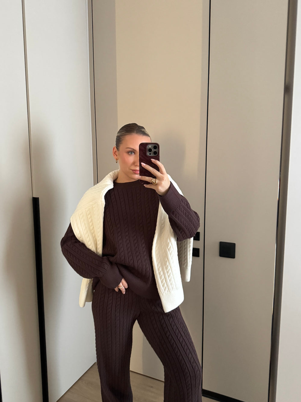 Костюм косичка шоколадного кольору