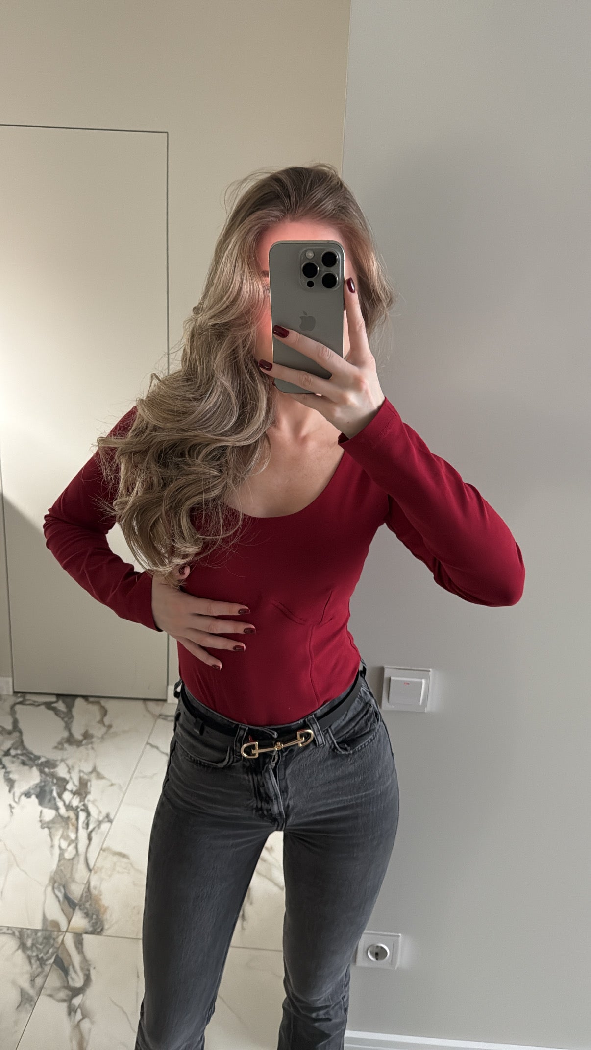 Боді з корсетом в бордовому кольорі