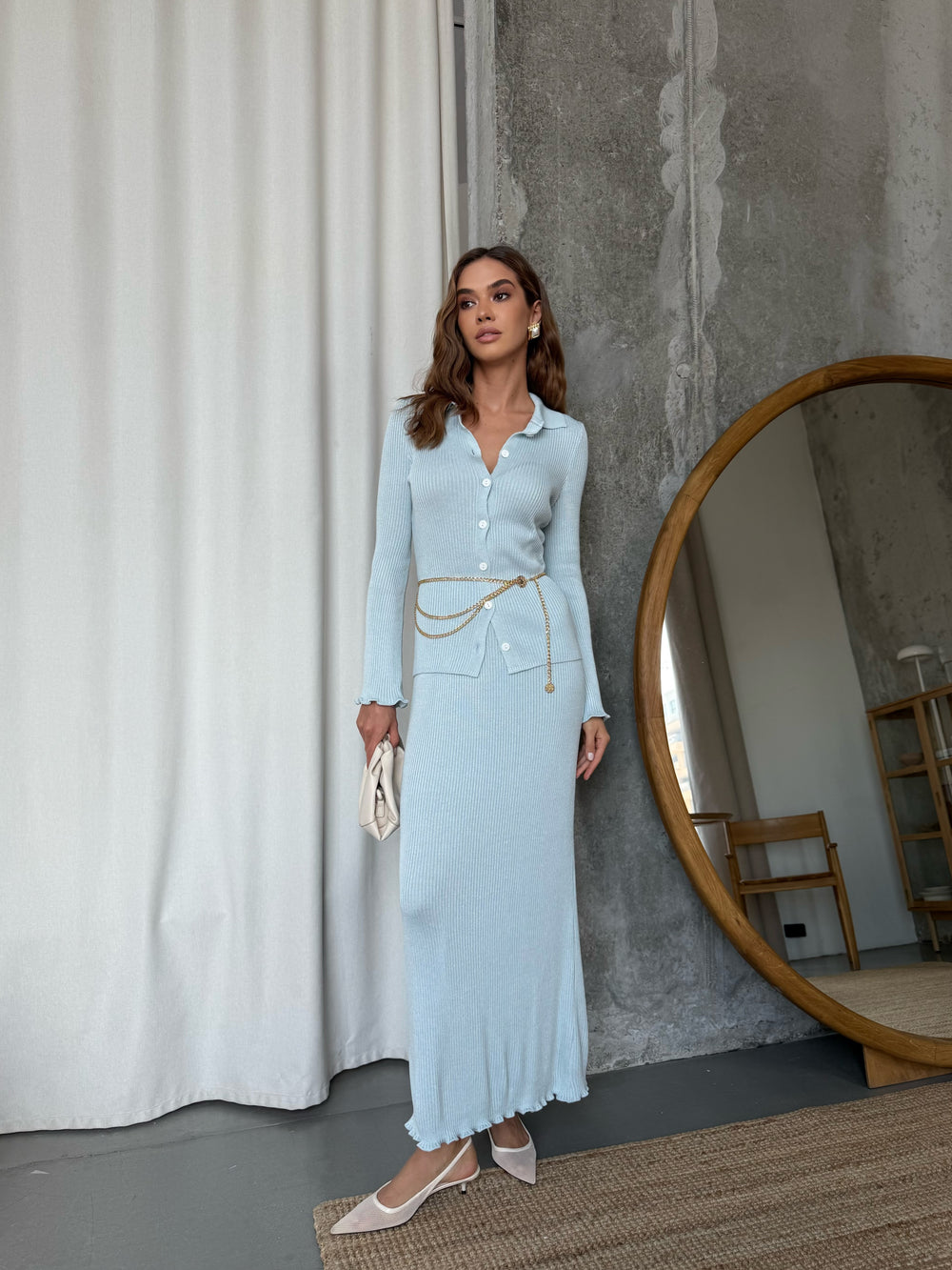 Кофтинка на гудзиках в блакитному кольорі