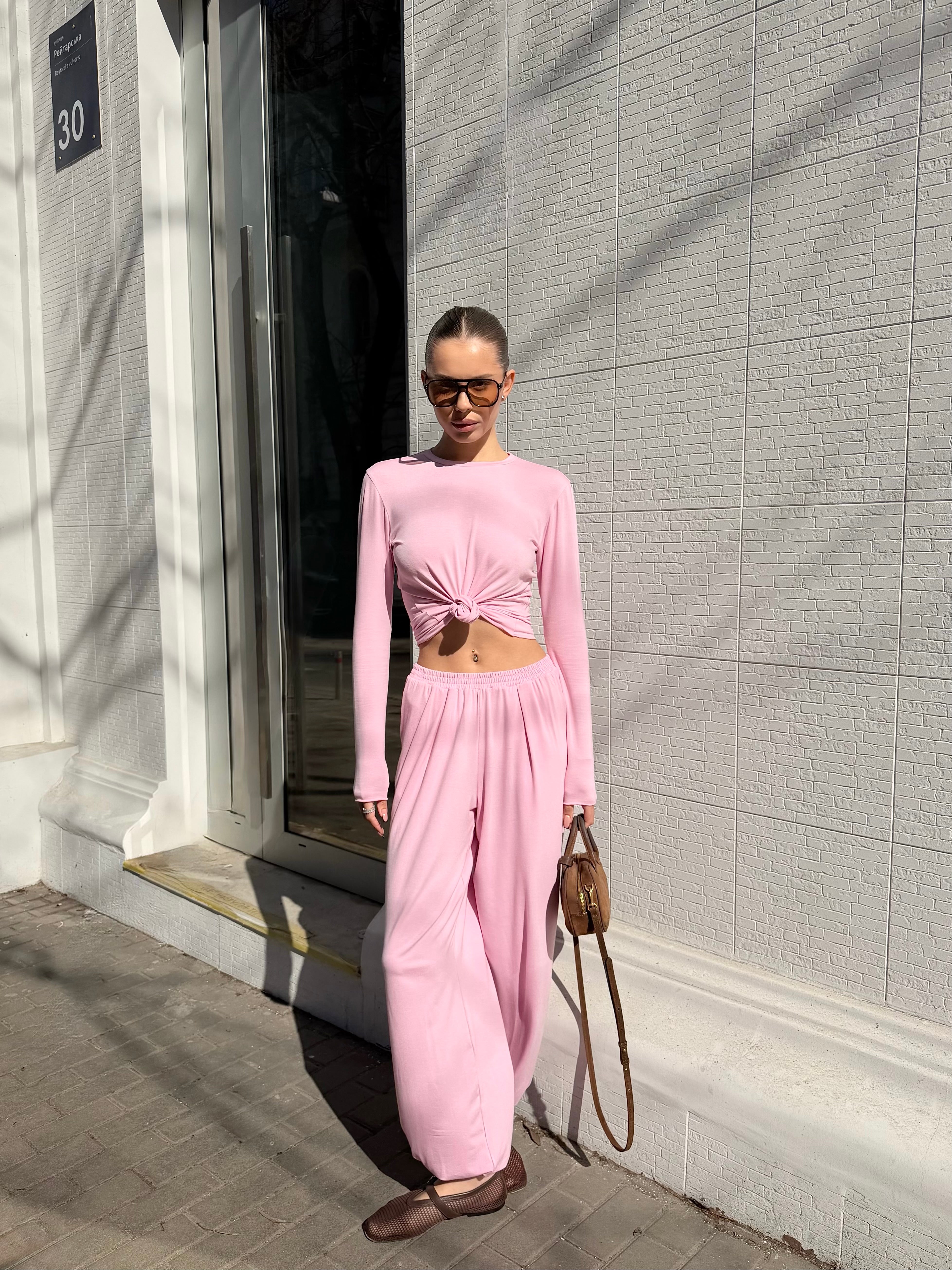 Костюм з віскози зі штанами Аладін в рожевому кольорі