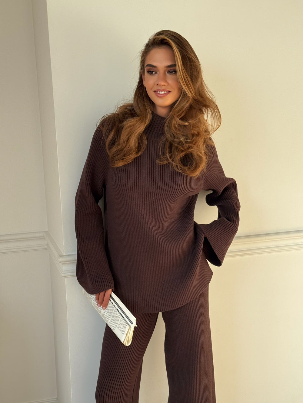 Трикотажний костюм в шоколадному кольорі